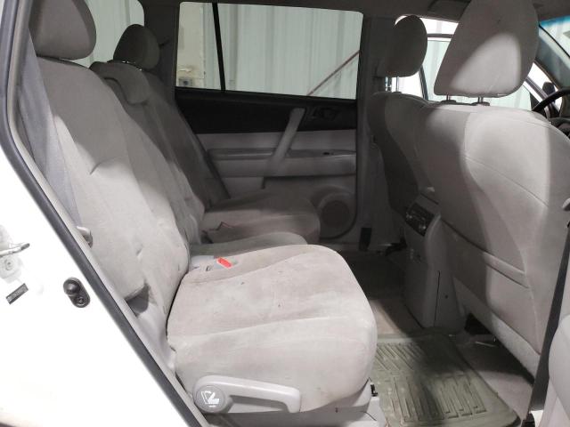 Photo 10 from auction – 2010 TOYOTA HIGHLANDER with VIN 5TDBK3EH9AS011547