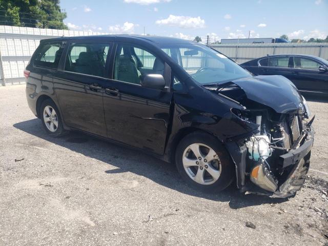 Photo 4 from auction – 2017 TOYOTA SIENNA with VIN 5TDZZ3DC1HS852238