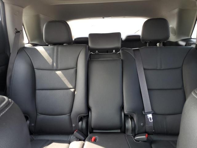 Photo 10 from auction – 2011 KIA SORENTO SX with VIN 5XYKWDA2XBG146336