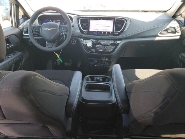 Photo 8 from auction – 2022 CHRYSLER PACIFICA T with VIN 2C4RC1FG1NR164864