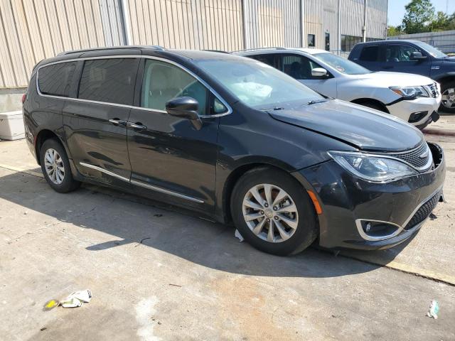 Photo 4 from auction – 2019 CHRYSLER PACIFICA T with VIN 2C4RC1BG0KR576565