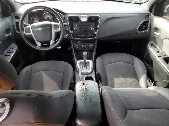 Photo 8 from auction – 2013 CHRYSLER 200 TOURIN with VIN 1C3CCBBB2DN666403
