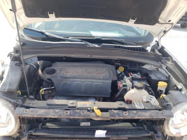 Photo 12 from auction – 2018 JEEP RENEGADE S with VIN ZACCJBAB8JPJ15086