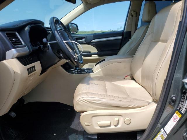 Photo 7 from auction – 2016 TOYOTA HIGHLANDER with VIN 5TDJKRFH4GS259050