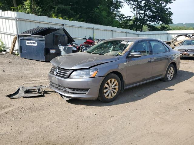 VOLKSWAGEN PASSAT S 2015 with VIN 1VWAT7A37FC004855 - Photo from auction