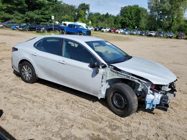 Photo 4 from auction – 2022 TOYOTA CAMRY LE with VIN 4T1C31AK8NU037528