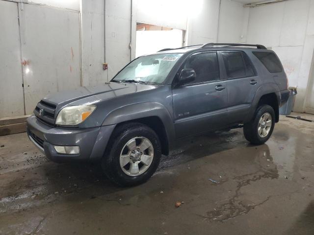 TOYOTA 4RUNNER SR 2004 with VIN JTEBU14RX40023735 - Photo from auction