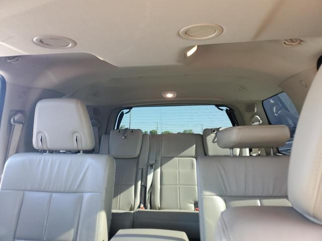 Photo 10 from auction – 2014 LINCOLN NAVIGATOR with VIN 5LMJJ2J55EEL08033