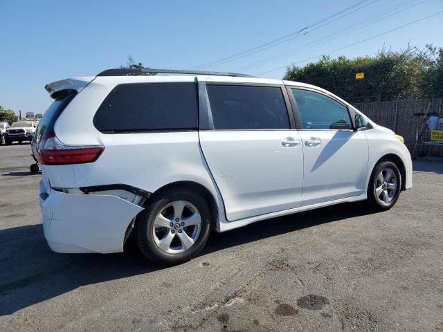 Photo 3 from auction – 2020 TOYOTA SIENNA LE with VIN 5TDKZ3DC2LS021695