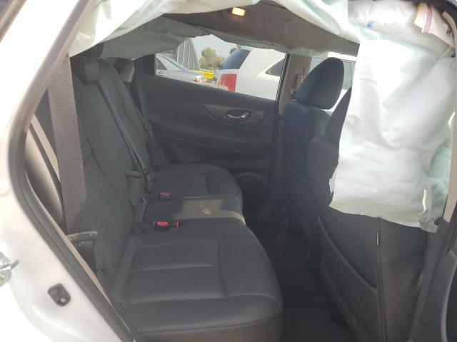 Photo 11 from auction – 2015 NISSAN ROGUE S with VIN 5N1AT2MT0FC806290