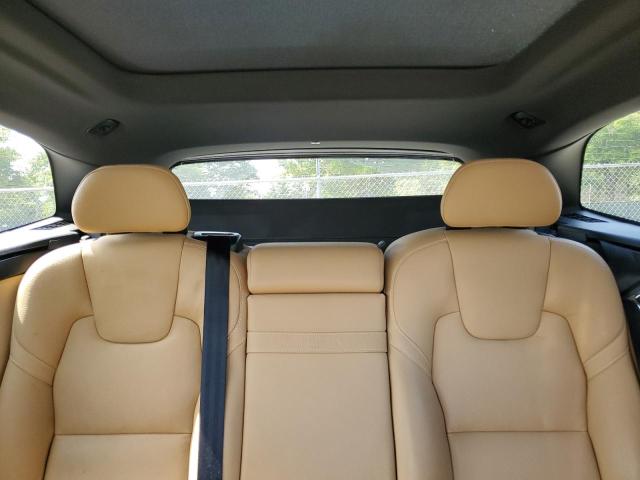 Photo 10 from auction – 2018 VOLVO XC60 T5 with VIN LYV102RK0JB083003
