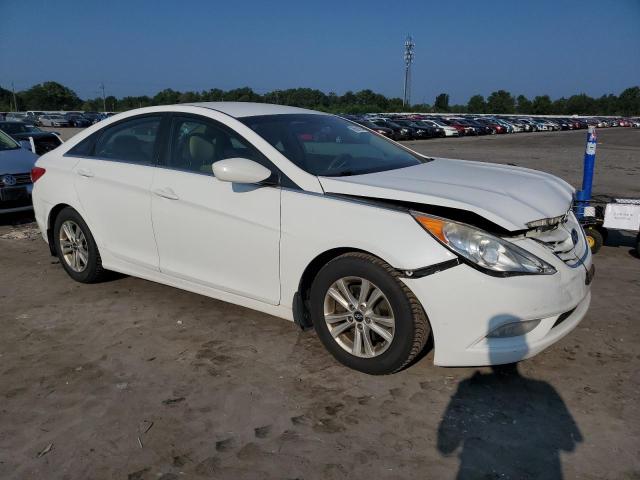 Photo 4 from auction – 2013 HYUNDAI SONATA GLS with VIN 5NPEB4AC0DH568399