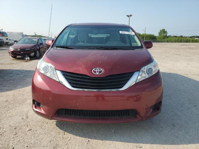Photo 5 from auction – 2014 TOYOTA SIENNA LE with VIN 5TDKK3DC0ES487231