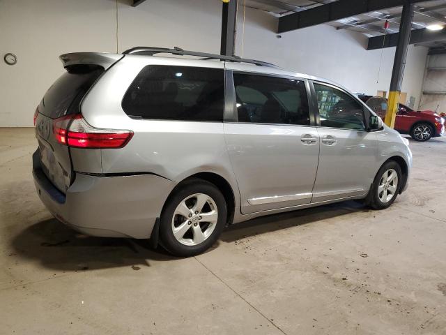 Photo 3 from auction – 2015 TOYOTA SIENNA LE with VIN 5TDKK3DC4FS687904