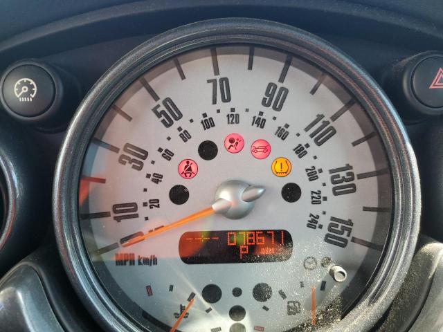Photo 9 from auction – 2006 MINI COOPER S with VIN WMWRE33586TJ37385