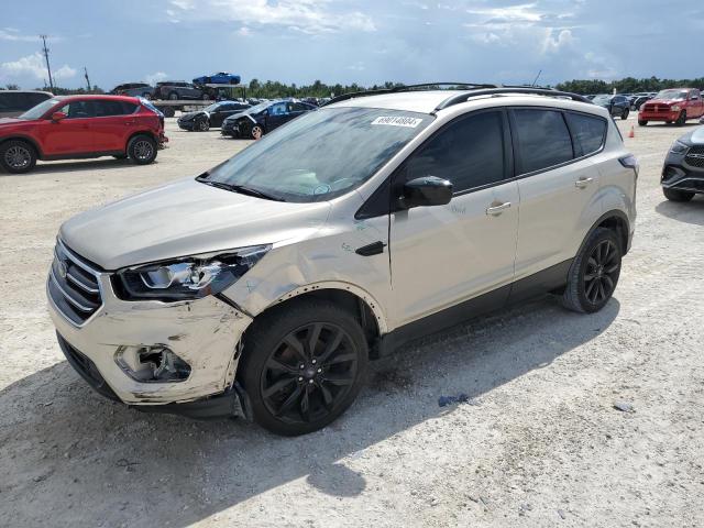 FORD ESCAPE SE 2018 with VIN 1FMCU0GD6JUD34226 - Photo from auction