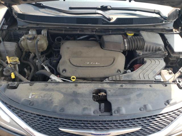 Photo 12 from auction – 2017 CHRYSLER PACIFICA L with VIN 2C4RC1GG3HR531542