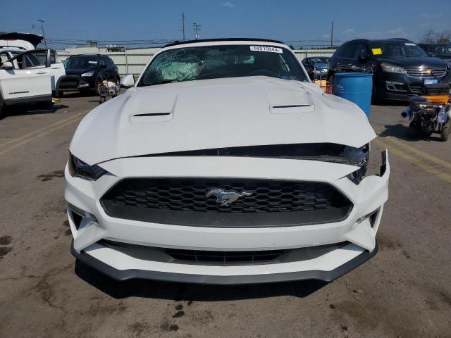 Photo 5 from auction – 2018 FORD MUSTANG with VIN 1FATP8UH2J5132484