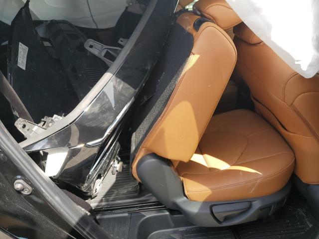 Photo 11 from auction – 2024 TOYOTA HIGHLANDER with VIN 5TDKDRBH4RS528834