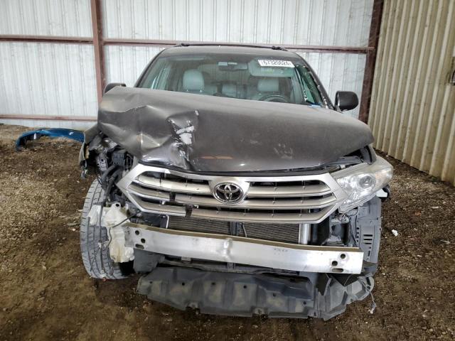Photo 5 from auction – 2013 TOYOTA HIGHLANDER with VIN 5TDYK3EH7DS123570