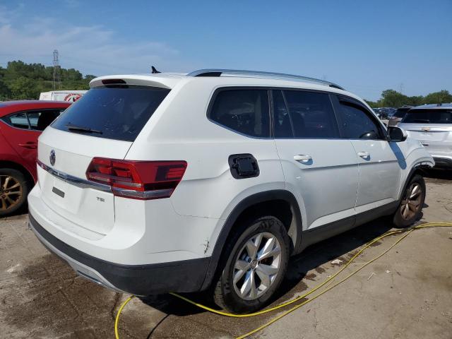 Photo 3 from auction – 2018 VOLKSWAGEN ATLAS S with VIN 1V2AP2CA2JC584531