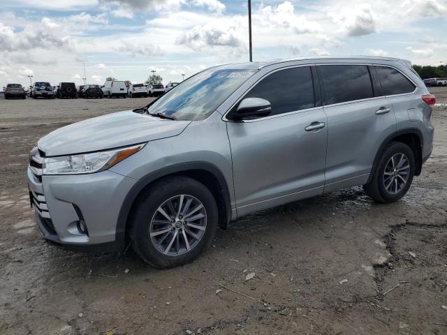 TOYOTA HIGHLANDER 2017 z numerem VIN 5TDJZRFH9HS419307 - Zdjęcie z aukcji