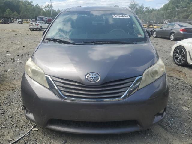Photo 5 from auction – 2011 TOYOTA SIENNA XLE with VIN 5TDYK3DC6BS045138