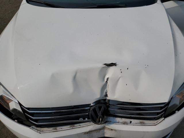 Photo 11 from auction – 2014 VOLKSWAGEN PASSAT S with VIN 1VWAP7A39EC017397
