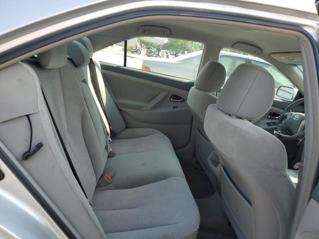 Фото 10 с аукциона – 2011 TOYOTA CAMRY BASE с VIN 4T1BF3EK2BU712052