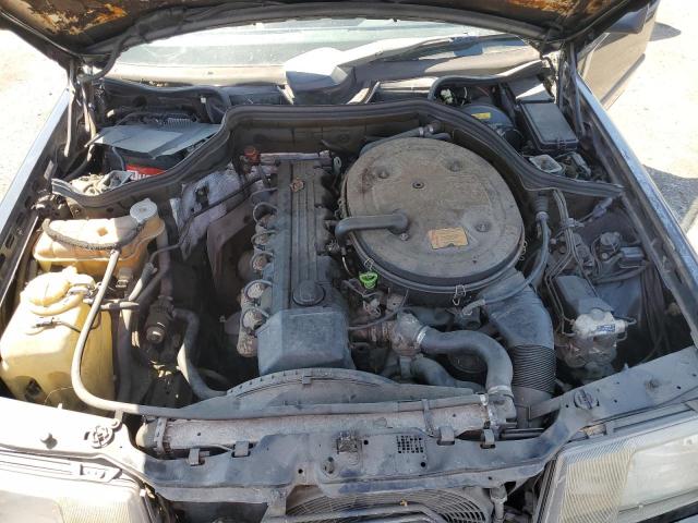 Photo 11 from auction – 1989 MERCEDES-BENZ 260 E with VIN WDBEA26D7KA934595