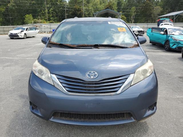 Photo 5 from auction – 2017 TOYOTA SIENNA LE with VIN 5TDKZ3DC8HS822901