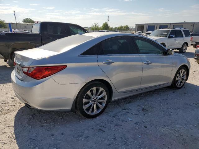 Photo 3 from auction – 2013 HYUNDAI SONATA SE with VIN 5NPEC4AC5DH511158