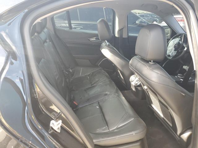 Photo 10 from auction – 2018 ALFA ROMEO GIULIA with VIN ZARFAEBN8J7565110