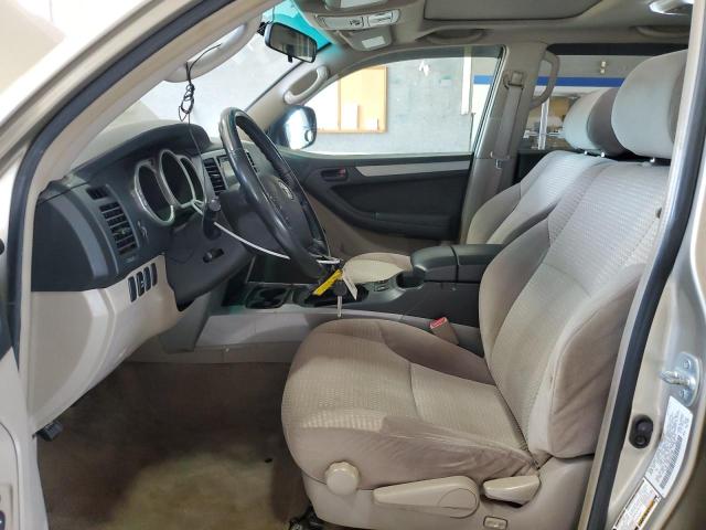 Photo 7 from auction – 2005 TOYOTA 4RUNNER SR with VIN JTEBT14R158021667