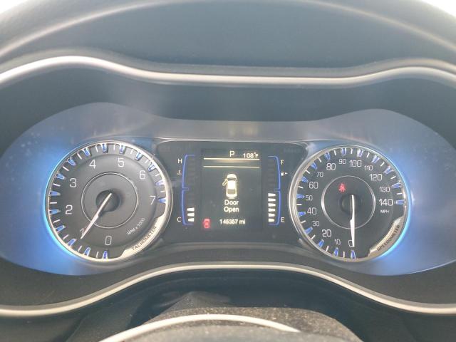 Photo 9 from auction – 2015 CHRYSLER 200 LIMITE with VIN 1C3CCCAB5FN707651