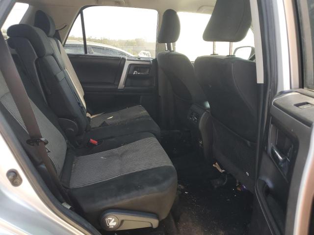 Photo 11 from auction – 2016 TOYOTA 4RUNNER SR with VIN JTEBU5JR4G5294356