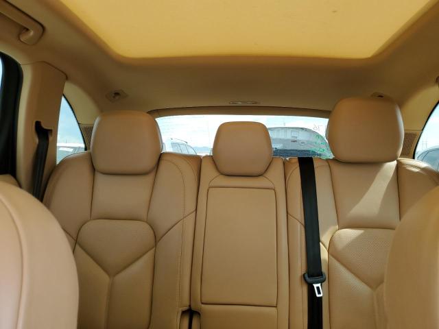 Photo 10 from auction – 2016 PORSCHE CAYENNE with VIN WP1AA2A24GKA15028