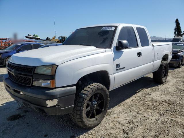 Photo 1 from auction – 2005 CHEVROLET SILVERADO with VIN 1GCEK19B45Z332746