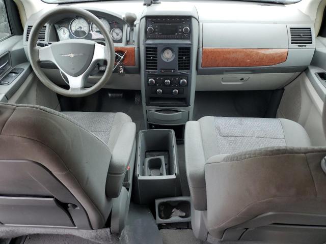 Photo 8 from auction – 2008 CHRYSLER TOWN & COU with VIN 2A8HR44H08R667533