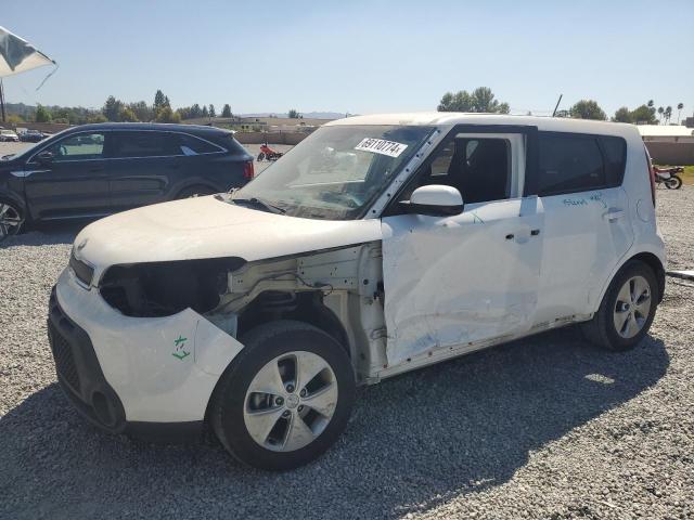 KIA SOUL 2016 with VIN KNDJN2A28G7320704 - Photo from auction
