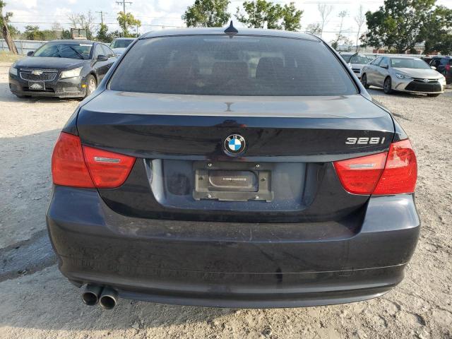 Photo 6 from auction – 2010 BMW 328 I with VIN WBAPH7C55AA176381