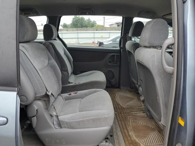 Photo 11 from auction – 2004 TOYOTA SIENNA CE with VIN 5TDZA23C44S006909