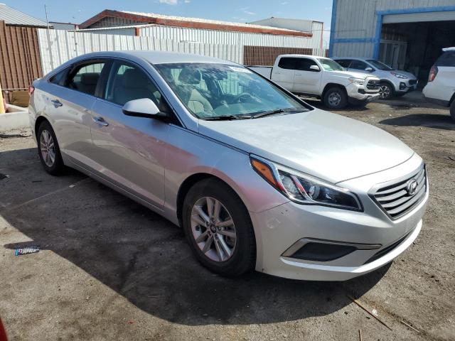 Photo 4 from auction – 2016 HYUNDAI SONATA SE with VIN 5NPE24AF0GH405721