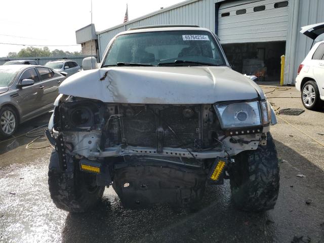 Photo 5 from auction – 2000 TOYOTA 4RUNNER LI with VIN JT3HN87R8Y0274375