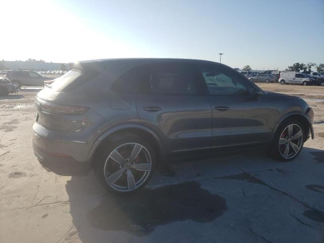Photo 3 from auction – 2019 PORSCHE CAYENNE S with VIN WP1AB2AY9KDA65633