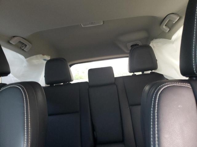 Photo 10 from auction – 2017 TOYOTA RAV4 LIMIT with VIN 2T3DFREV5HW559494