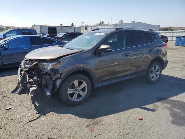 TOYOTA RAV4 XLE 2015 with VIN 2T3WFREV2FW154814 - Photo from auction