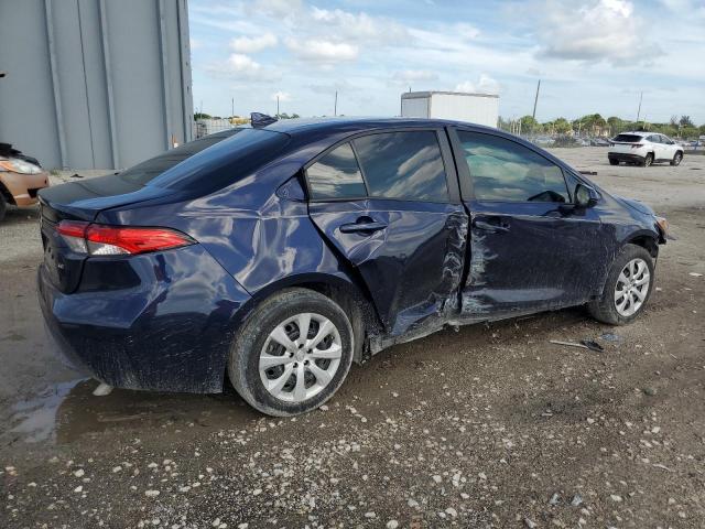 Photo 3 from auction – 2022 TOYOTA COROLLA LE with VIN 5YFEPMAE5NP299968