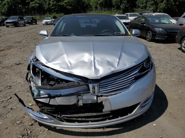 Zdjęcie 5 z aukcji – 2013 LINCOLN MKZ z VIN 3LN6L2J98DR815414