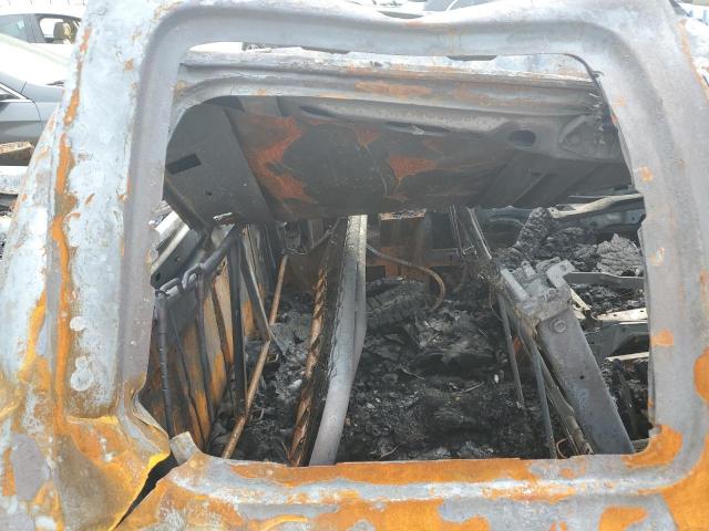 Photo 10 from auction – 2002 GMC NEW SIERRA with VIN 2GTEK19T121353910